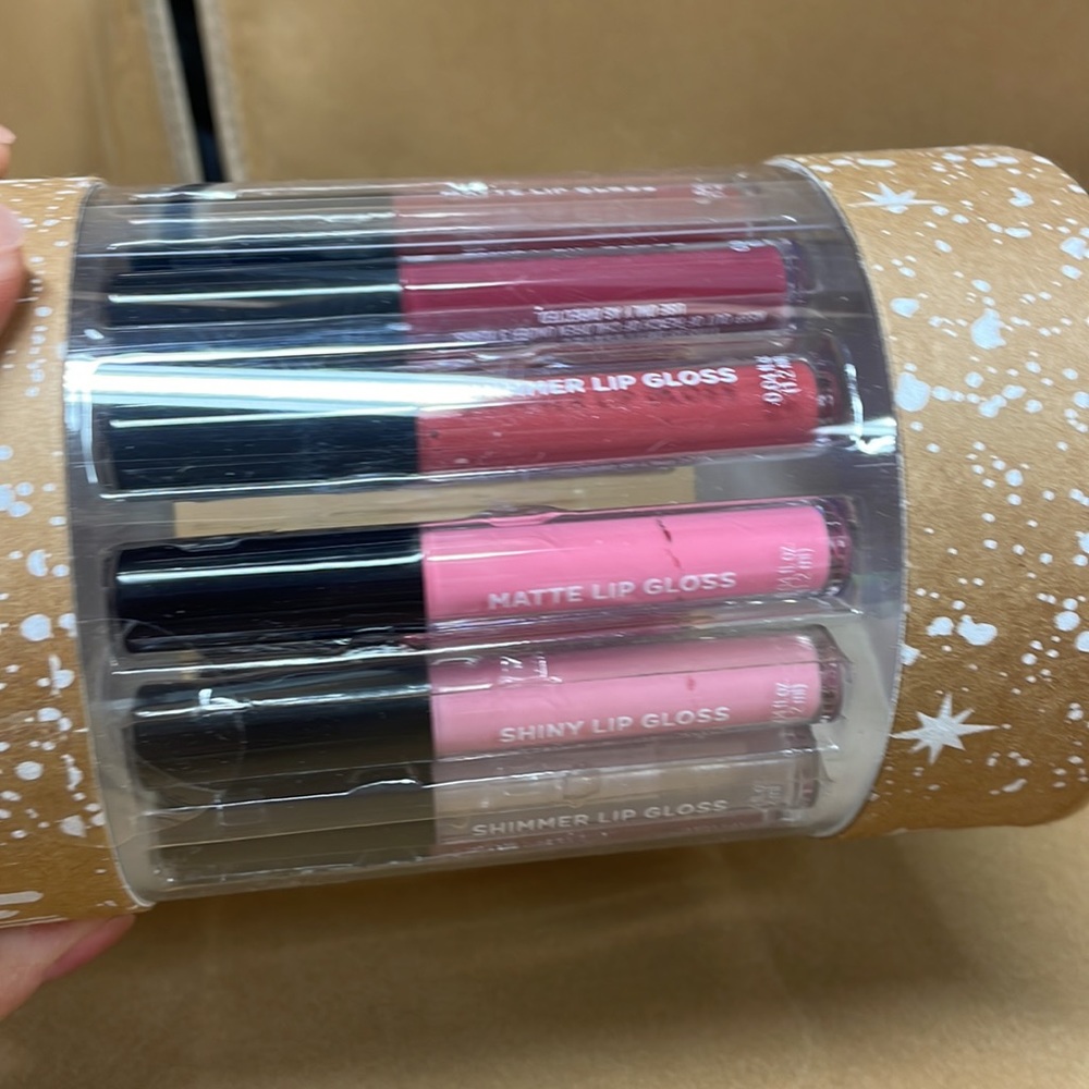 15 days of glam lipgloss set - Picture 5 of 5